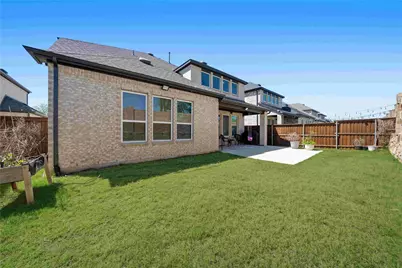 2708 Rolling Meadow Road, Celina, TX 75009 - Photo 32