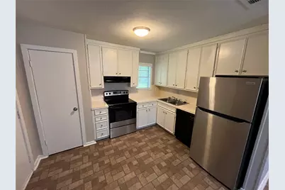 8732 Slay Street, Dallas, TX 75217 - Photo 6