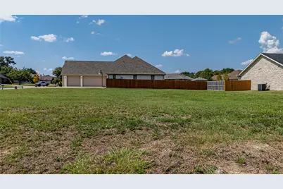 585 Imagine Drive, Lindale, TX 75771 - Photo 20