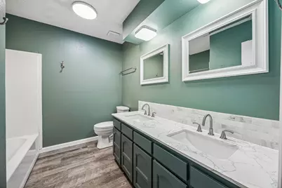 806 Glenn Drive, Euless, TX 76039 - Photo 16