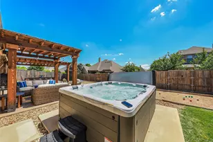 620 Abbey Ln, Prosper, TX 75078 - Photo 2