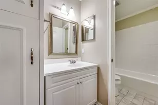 2240 Tarpley Rd, Carrollton, TX 75006 - Photo 14