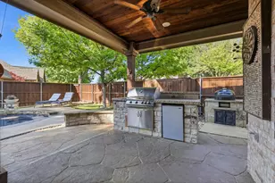 100 Red Bluff Ct, Hickory Creek, TX 75065 - Photo 32