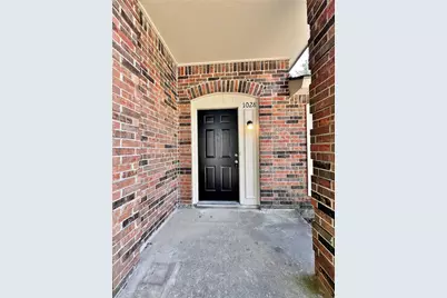 1028 Whitewater Trail, DeSoto, TX 75115 - Photo 2