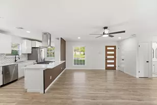 1421 Park E Dr, Garland, TX 75043 - Photo 8