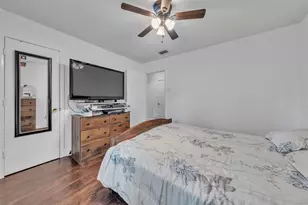 1132 Kris St, Irving, TX 75060 - Photo 22