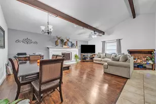 1132 Kris St, Irving, TX 75060 - Photo 16