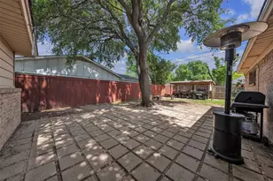 1132 Kris St, Irving, TX 75060 - Photo 28