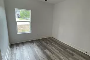 730 E Woodard St, Denison, TX 75021 - Photo 8