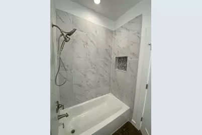 104 E Forest Avenue, Sherman, TX 75090 - Photo 14