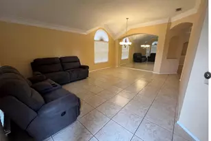 1120 Deer Valley Ln, Arlington, TX 76001 - Photo 4