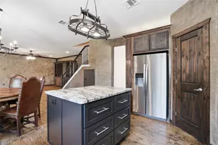 2133 Rustic Ridge Dr, Keller, TX 76248 - Photo 10