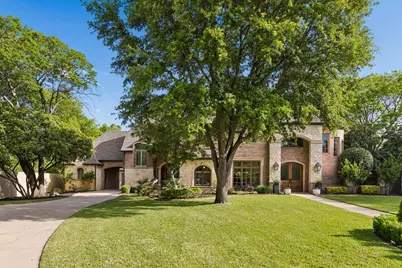 5707 Watson Circle, Dallas, TX 75225 - Photo 1