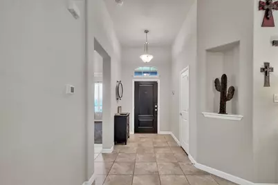 9209 Nickel Creek Drive, Fort Worth, TX 76131 - Photo 4