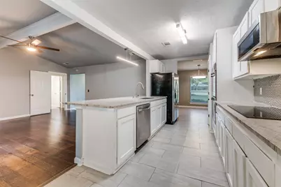 162 Skyline Drive, Murphy, TX 75094 - Photo 10