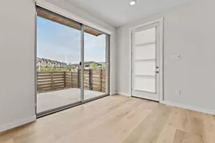 2616 La Cala Dr, Grand Prairie, TX 75054 - Photo 4