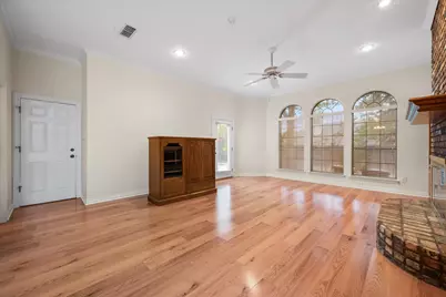 5200 Independence Avenue, Arlington, TX 76017 - Photo 18