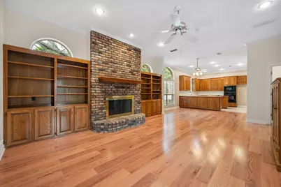 5200 Independence Avenue, Arlington, TX 76017 - Photo 16