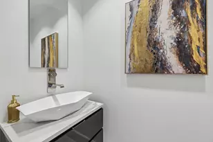 2408 Victory Park Ln, Dallas, TX 75219 - Photo 4