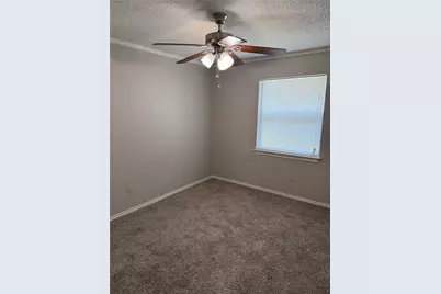 107 Hidalgo Lane, Arlington, TX 76014 - Photo 8