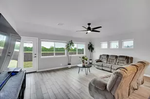 241 White Tail Ln, Alvarado, TX 76009 - Photo 10