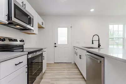 308 S 3rd, Bonham, TX 75418 - Photo 1