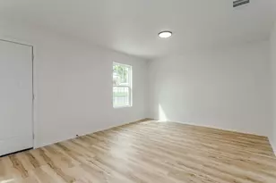 308 S 3rd, Bonham, TX 75418 - Photo 10