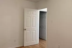 2538 Stovall Dr, Dallas, TX 75216 - Photo 12