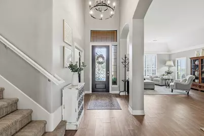 9801 Cypress Street, Denton, TX 76207 - Photo 4