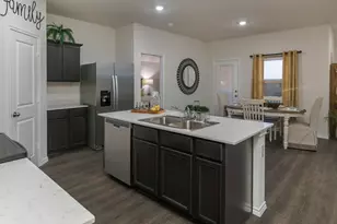 1006 Barton Dr, Ennis, TX 75119 - Photo 18