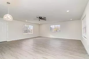 2003 W Bond St, Denison, TX 75020 - Photo 10