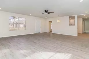 2003 W Bond St, Denison, TX 75020 - Photo 8