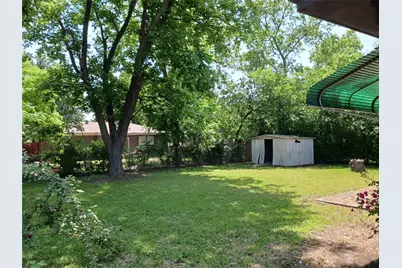 1102 11th Street, Plano, TX 75074 - Photo 2