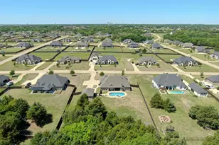 2730 Clear Lake Dr, Midlothian, TX 76065 - Photo 40