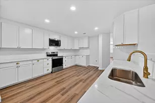 8400 Vinetree Dr, Arlington, TX 76002 - Photo 10