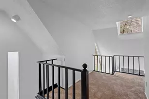 2160 Fleur De Lis Ct, Arlington, TX 76012 - Photo 8