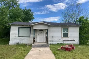 2434 S 9th St, Waco, TX 76706 - Photo 2