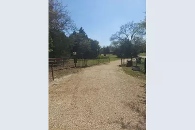 224 Cr 290, Collinsville, TX 76233 - Photo 2