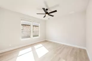 13161 Zion Dr, Providence Village, TX 76227 - Photo 18