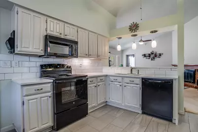 555 Gillespie Drive, Allen, TX 75002 - Photo 16