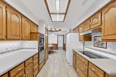 4120 Merriman Drive, Plano, TX 75074 - Photo 6