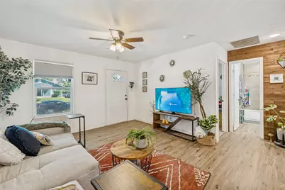 1212 E Jessamine Street, Fort Worth, TX 76104 - Photo 4
