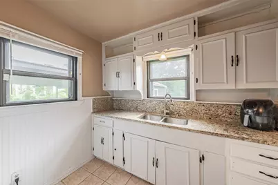 1802 Keneipp Road, Carrollton, TX 75006 - Photo 16