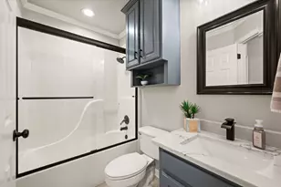 8800 Thornway Dr, North Richland Hills, TX 76182 - Photo 26
