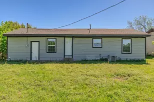 1704 Langford St, Greenville, TX 75401 - Photo 34