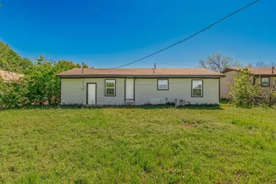 1704 Langford Street, Greenville, TX 75401 - Photo 36