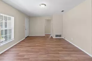 1704 Langford St, Greenville, TX 75401 - Photo 18