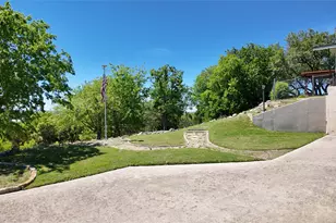 1301 N Reilley Street N, Goldthwaite, TX 76844 - Photo 10