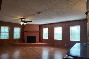 1301 N Reilley Street N, Goldthwaite, TX 76844 - Photo 18