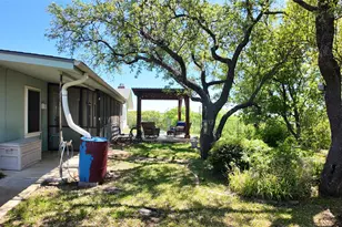 1301 N Reilley Street N, Goldthwaite, TX 76844 - Photo 12